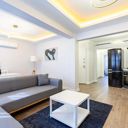 Red Suites Balat - Orange And Blue Istanbul Exterior photo