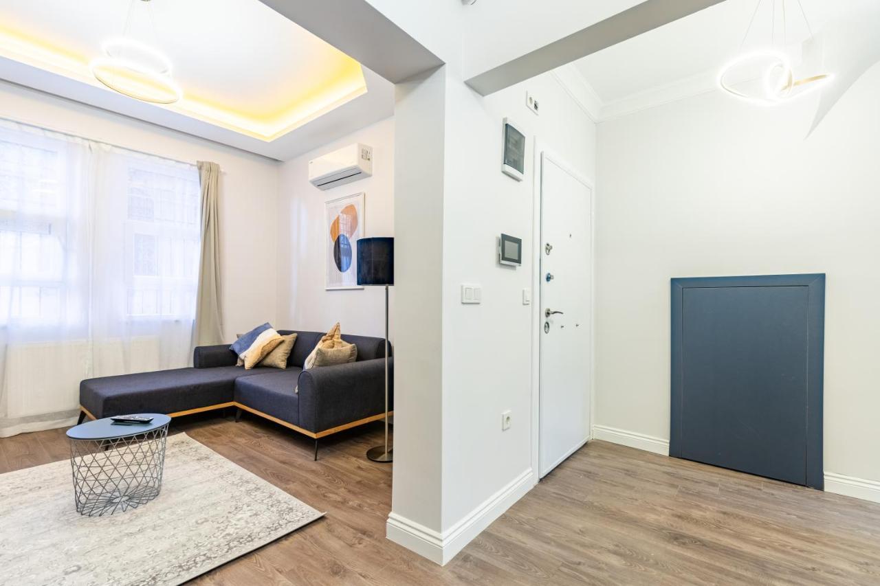 Red Suites Balat - Orange And Blue Istanbul Exterior photo